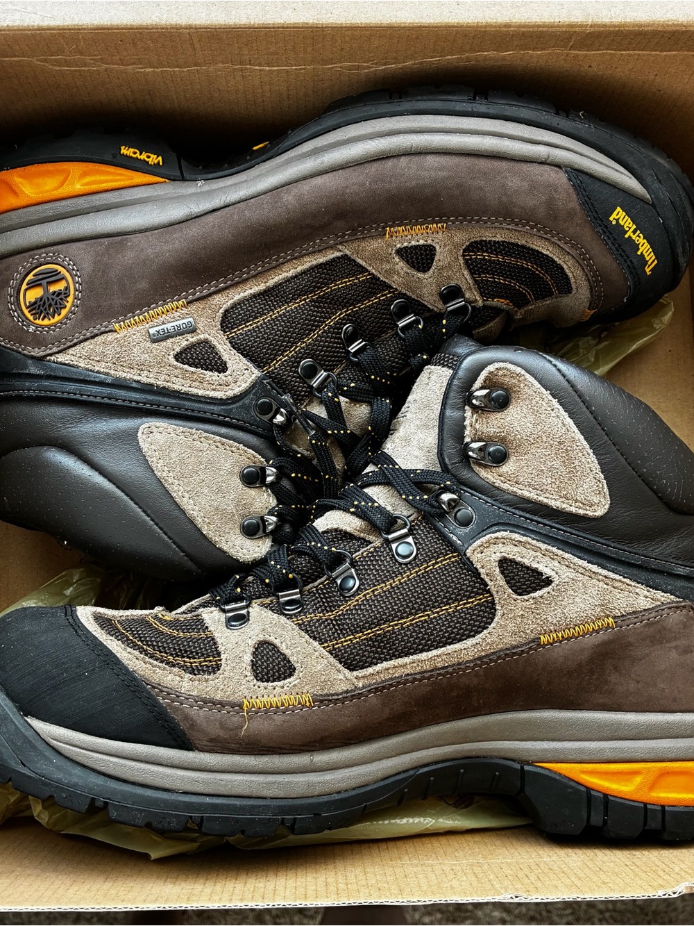 Timberland Gore-Tex Vibram Men's Hiking Boots US 13 Medium Brown/Black w/ box